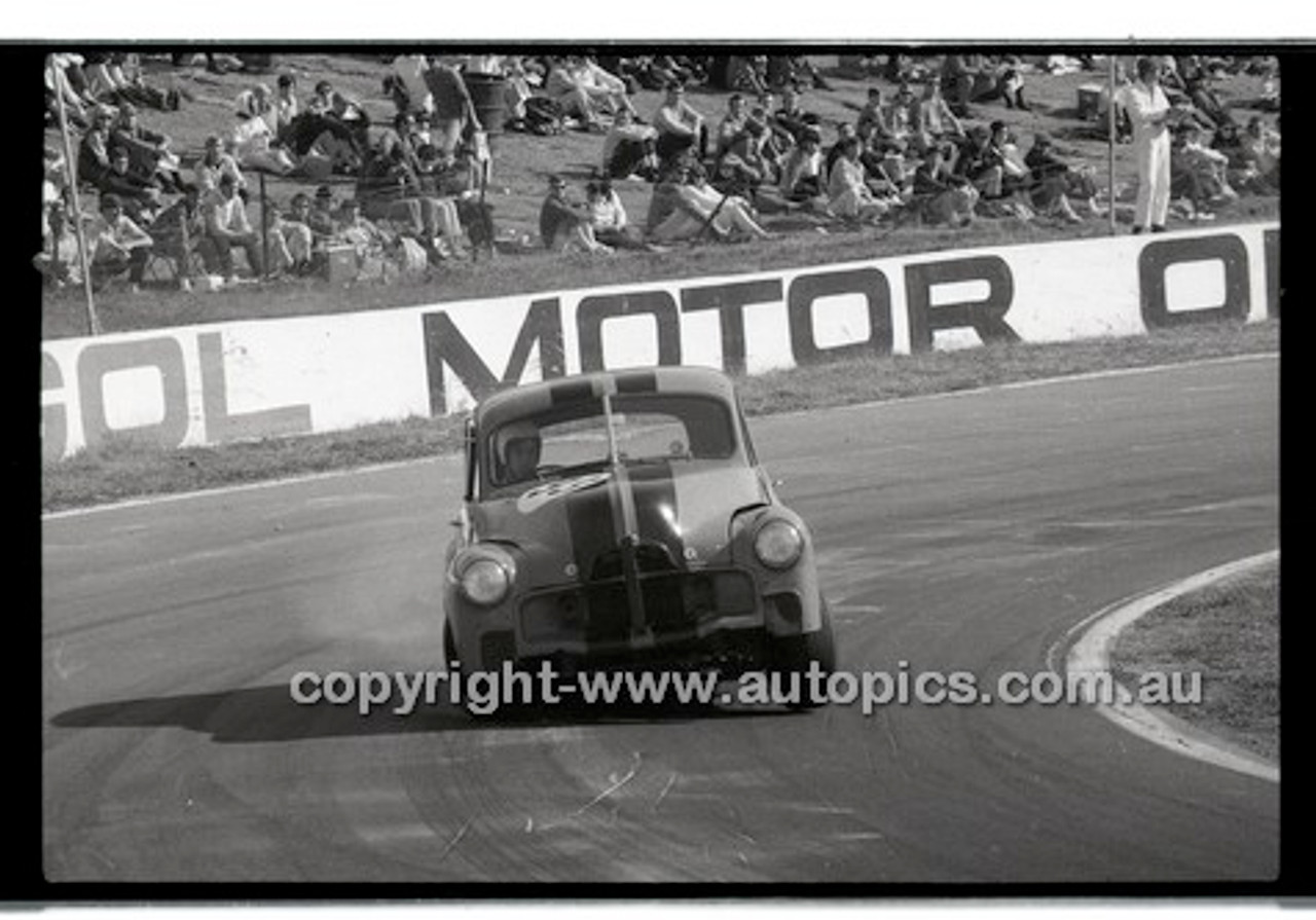 Oran Park 29th June 1969 - Code 69-OP29669-108