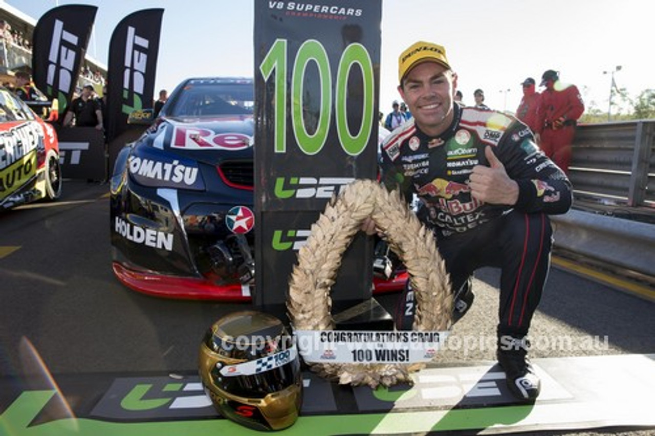 15003 - Craig Lowndes Commodore VF - Darwin 2015 - 100 V8 Supercar wins