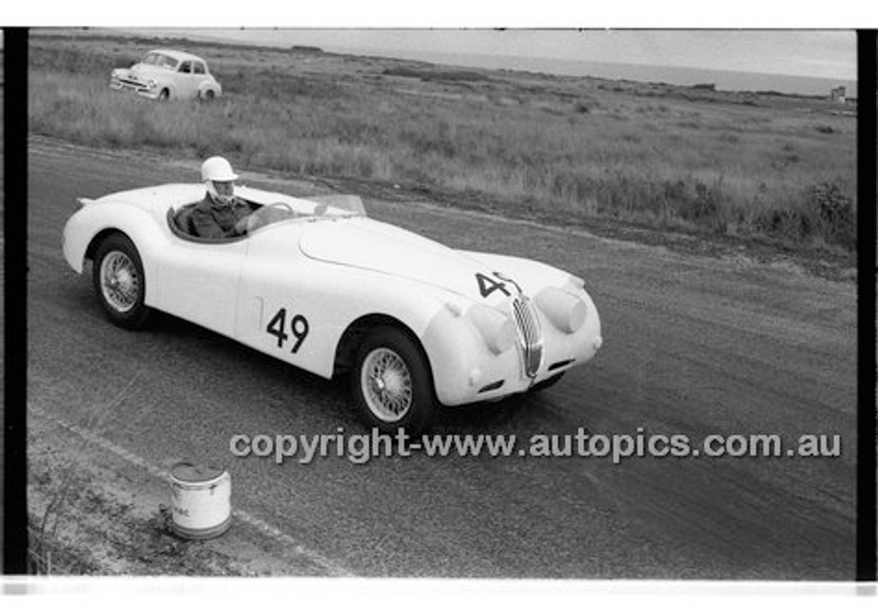 Phillip Island - 22nd April 1957 - Code 57-PD-P22457-005