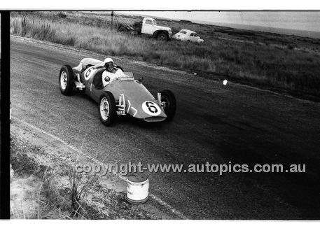 Phillip Island - 22nd April 1957 - Code 57-PD-P22457-035