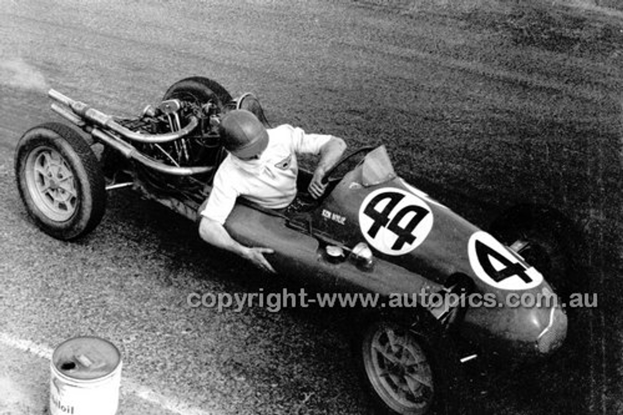 Ken Wylie, Cooper JAP - Phillip Island - 22nd April 1957 - Code 57-PD-P22457-036