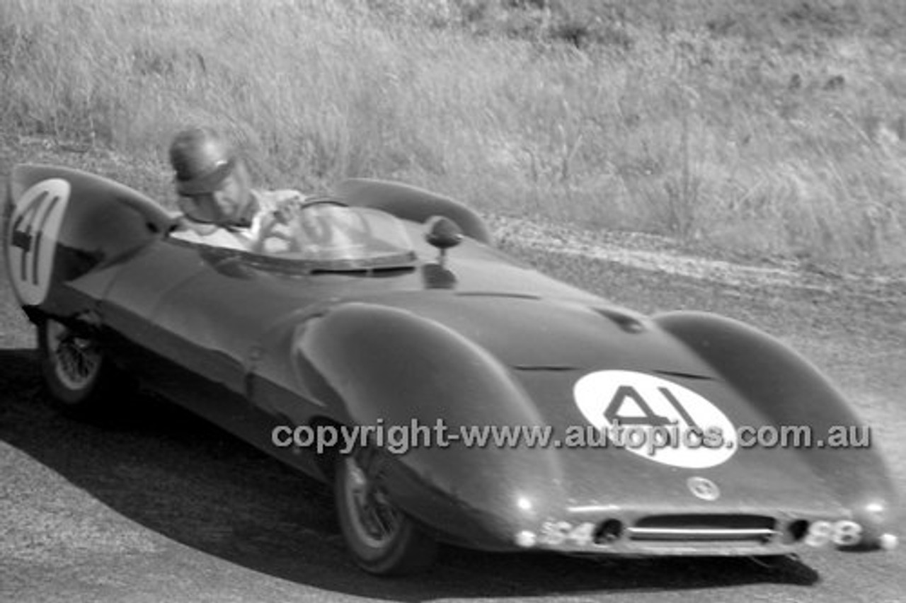 Phillip Island - 26th December 1957 - Code 57-PD-P261257-026