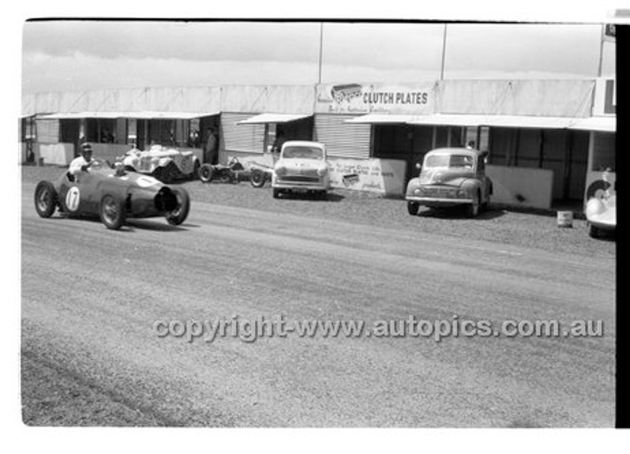 Phillip Island - 26th December 1957 - Code 57-PD-P261257-040