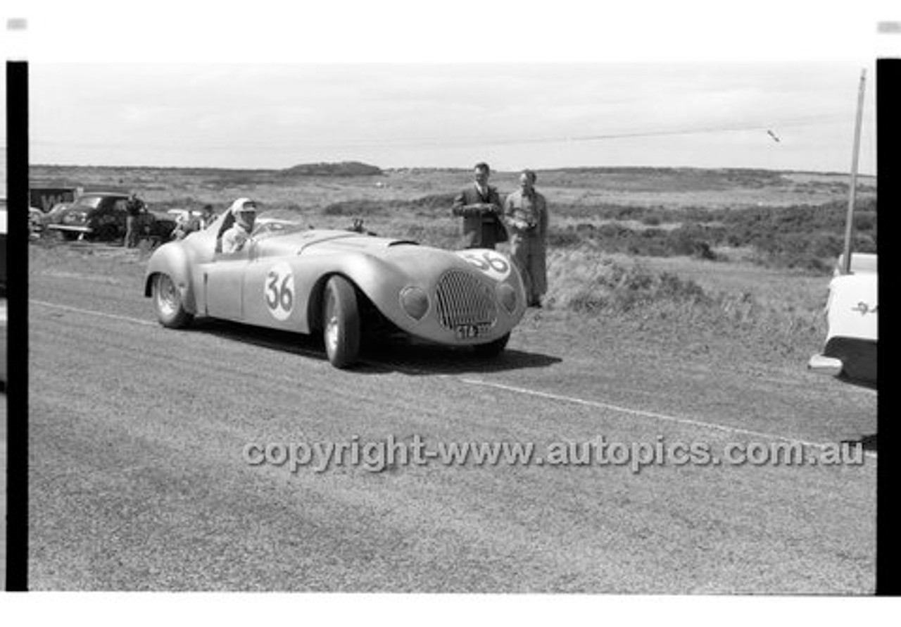 Phillip Island - 26th December 1957 - Code 57-PD-P261257-043