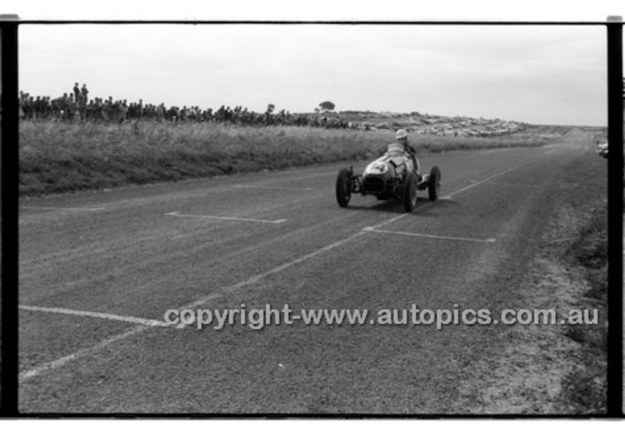 Phillip Island - 26th December 1957 - Code 57-PD-P261257-106