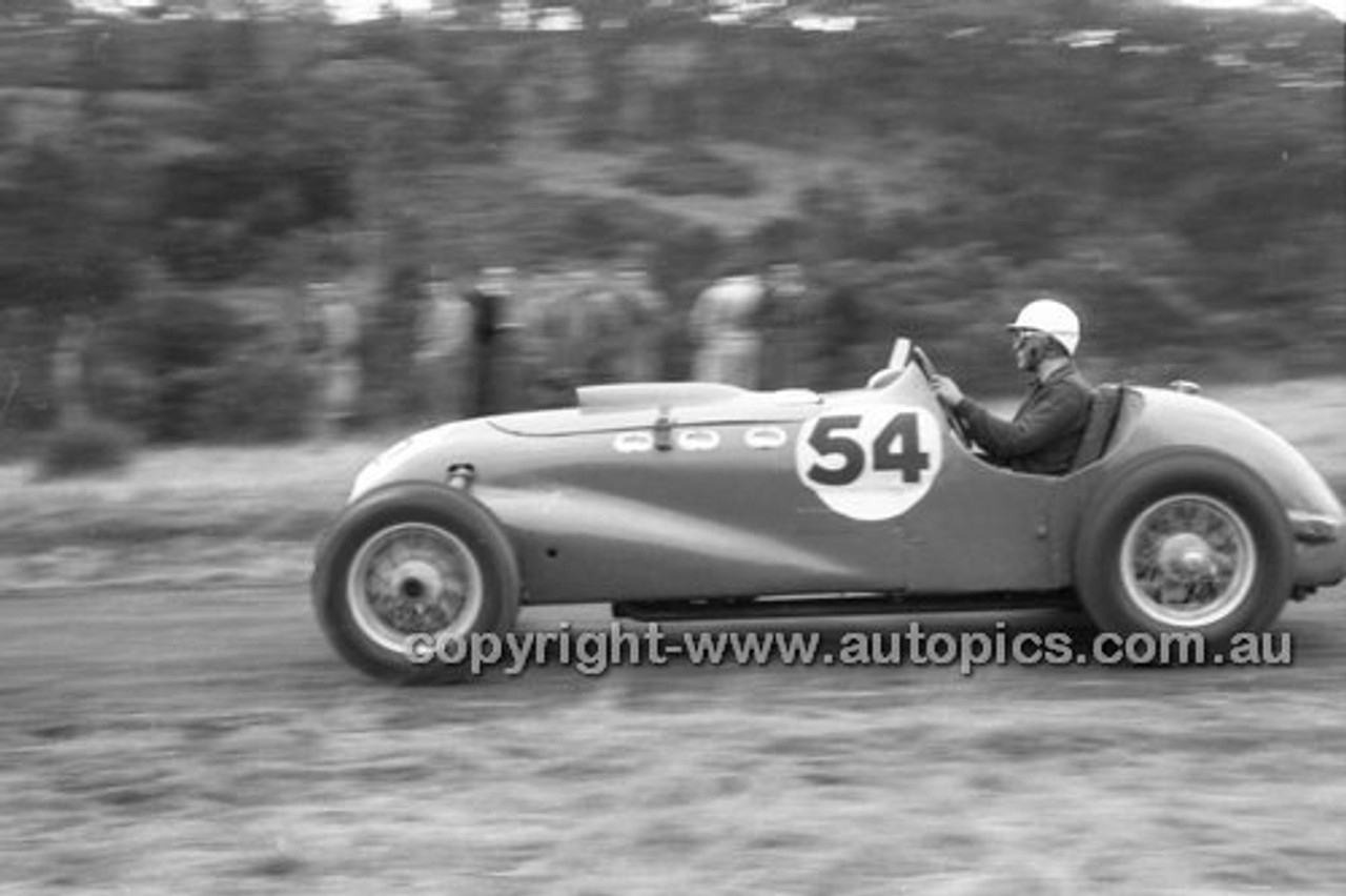 Phillip Island - 1958 - Code 58-PD-PI-58-089