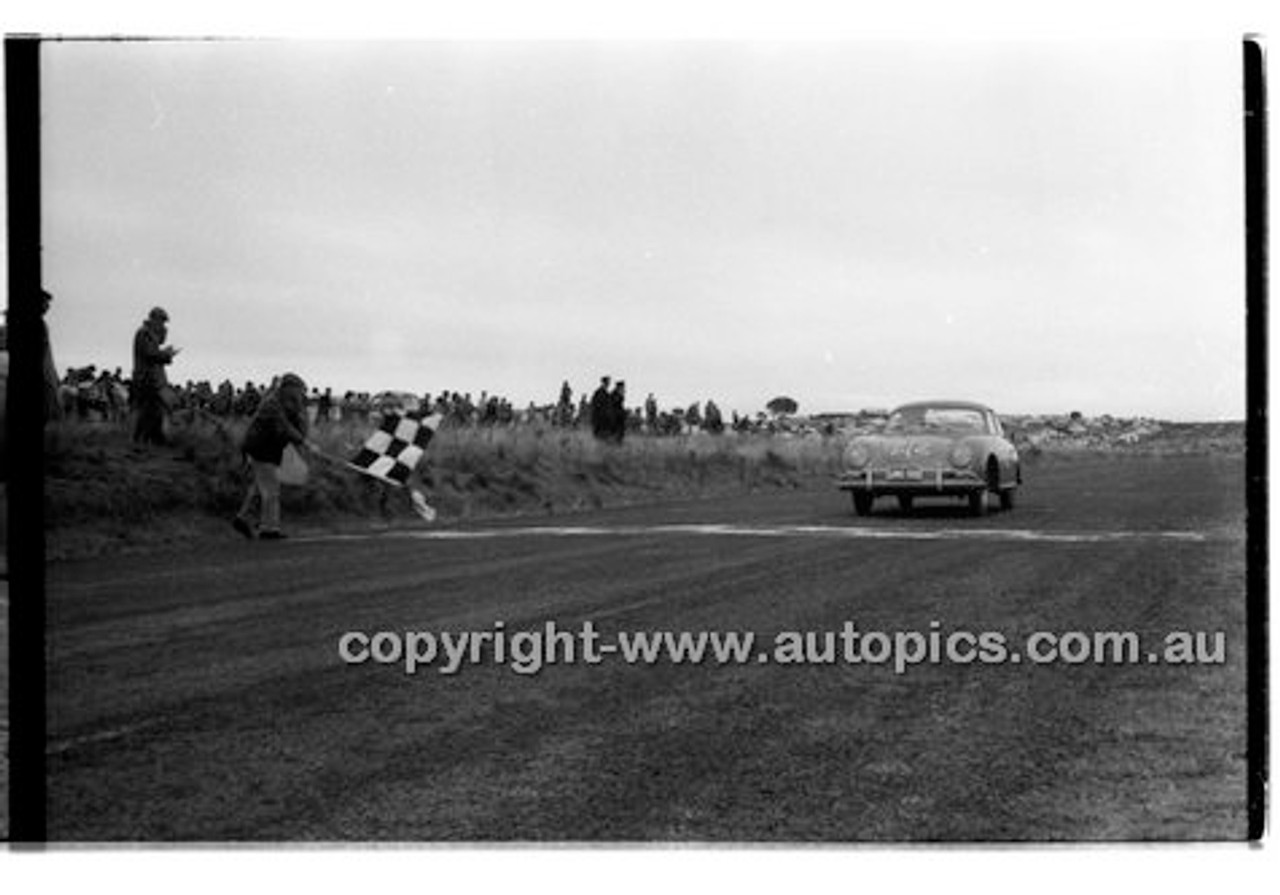 Phillip Island - 1958 - 58-PD-PJan 58-059