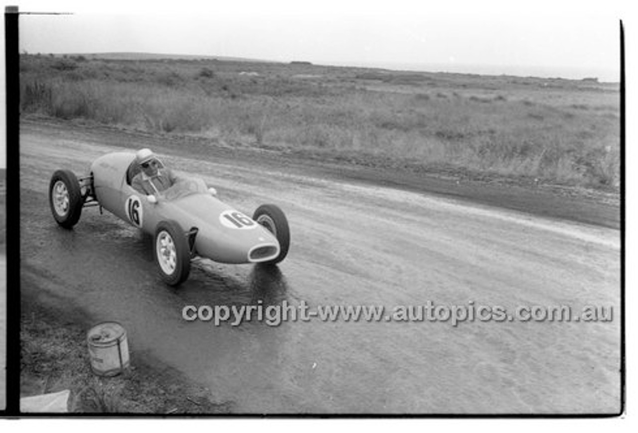 Phillip Island - 1958 - 58-PD-PJan 58-088