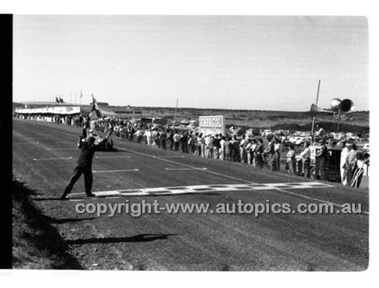 Phillip Island - 26th December 1958 - 58-PD-PI261258-030