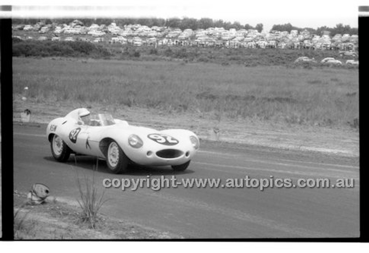 Phillip Island - 26th December 1958 - 58-PD-PI261258-044