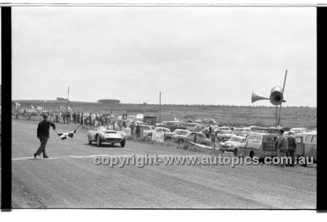 Phillip Island - 15th June 1959 - 59-PD-PI15659-010