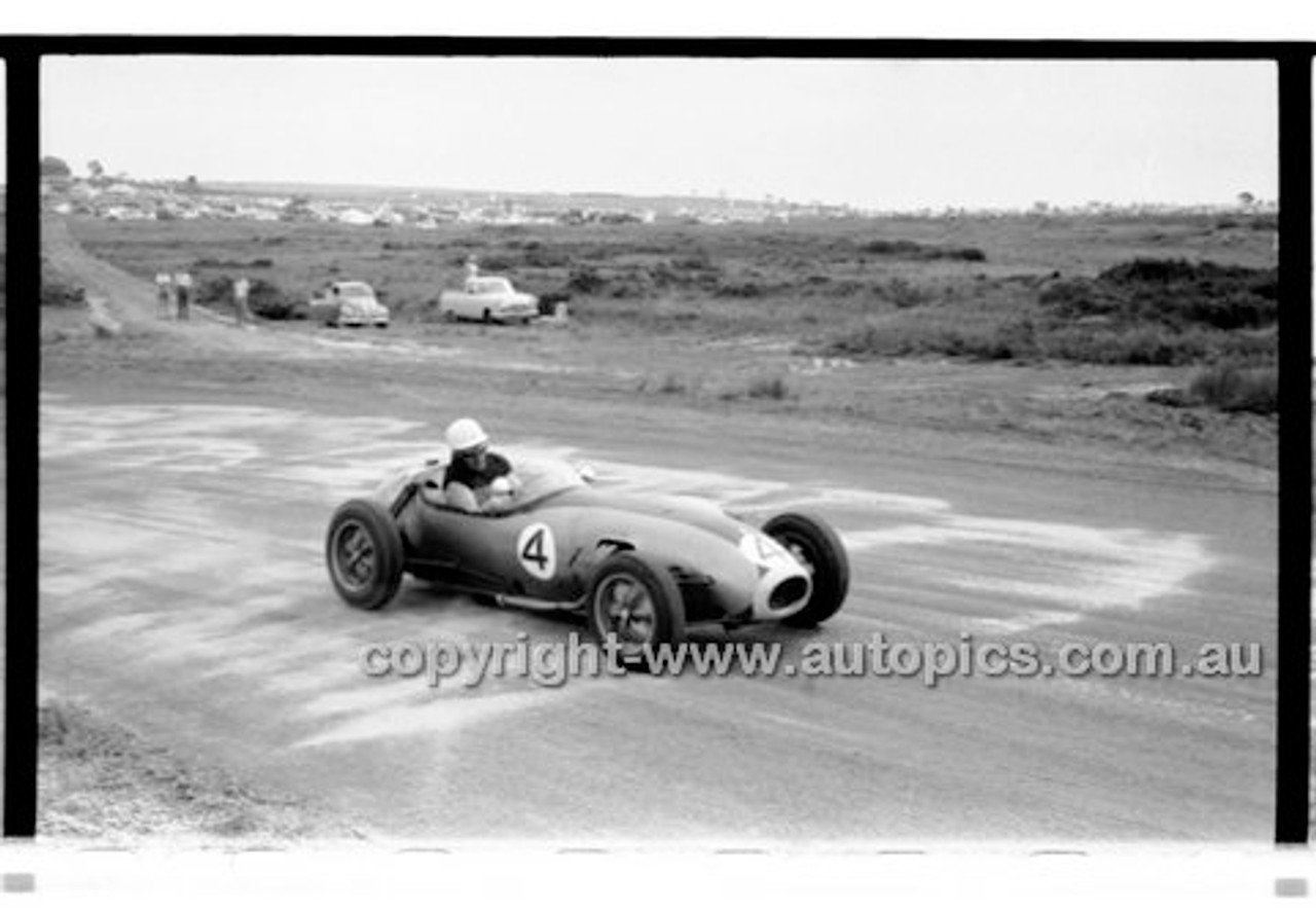 Phillip Island - 13th December  1959 - 59-PD-PI231259-004