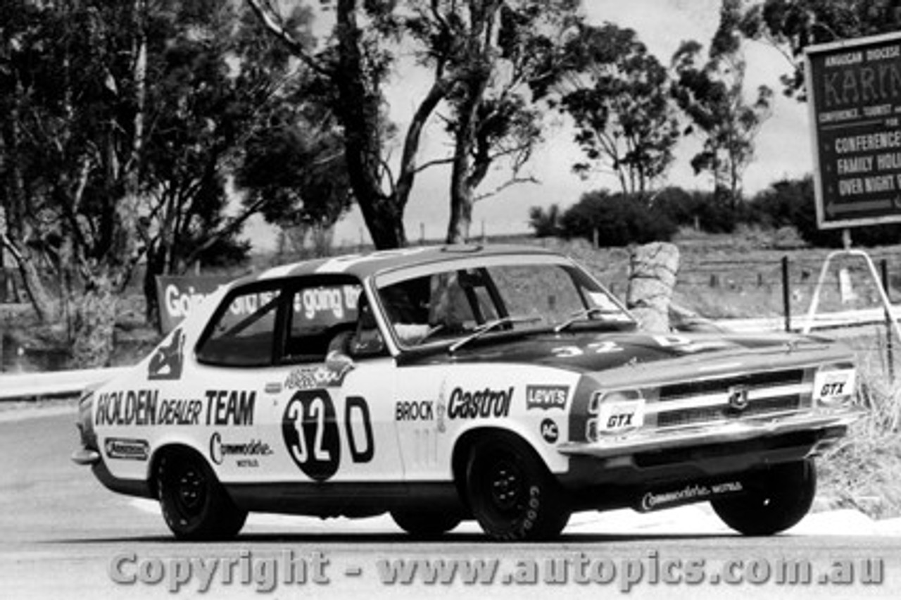 71737 -  P. Brock - Holden Torana LC XU1  - Bathurst  1971