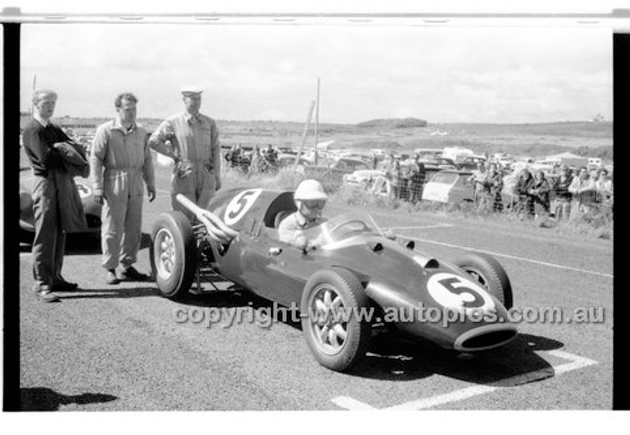 Phillip Island - 13th December  1959 - 59-PD-PI231259-092