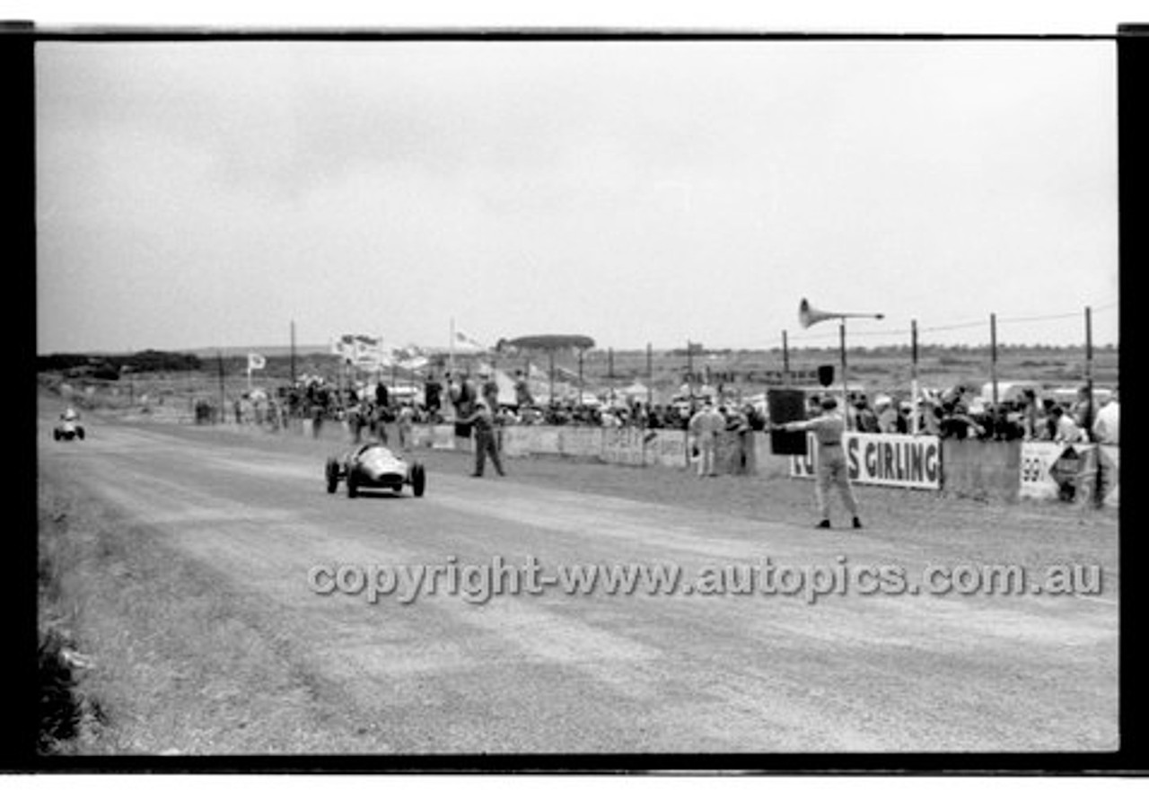 Phillip Island - 13th December  1959 - 59-PD-PI231259-110