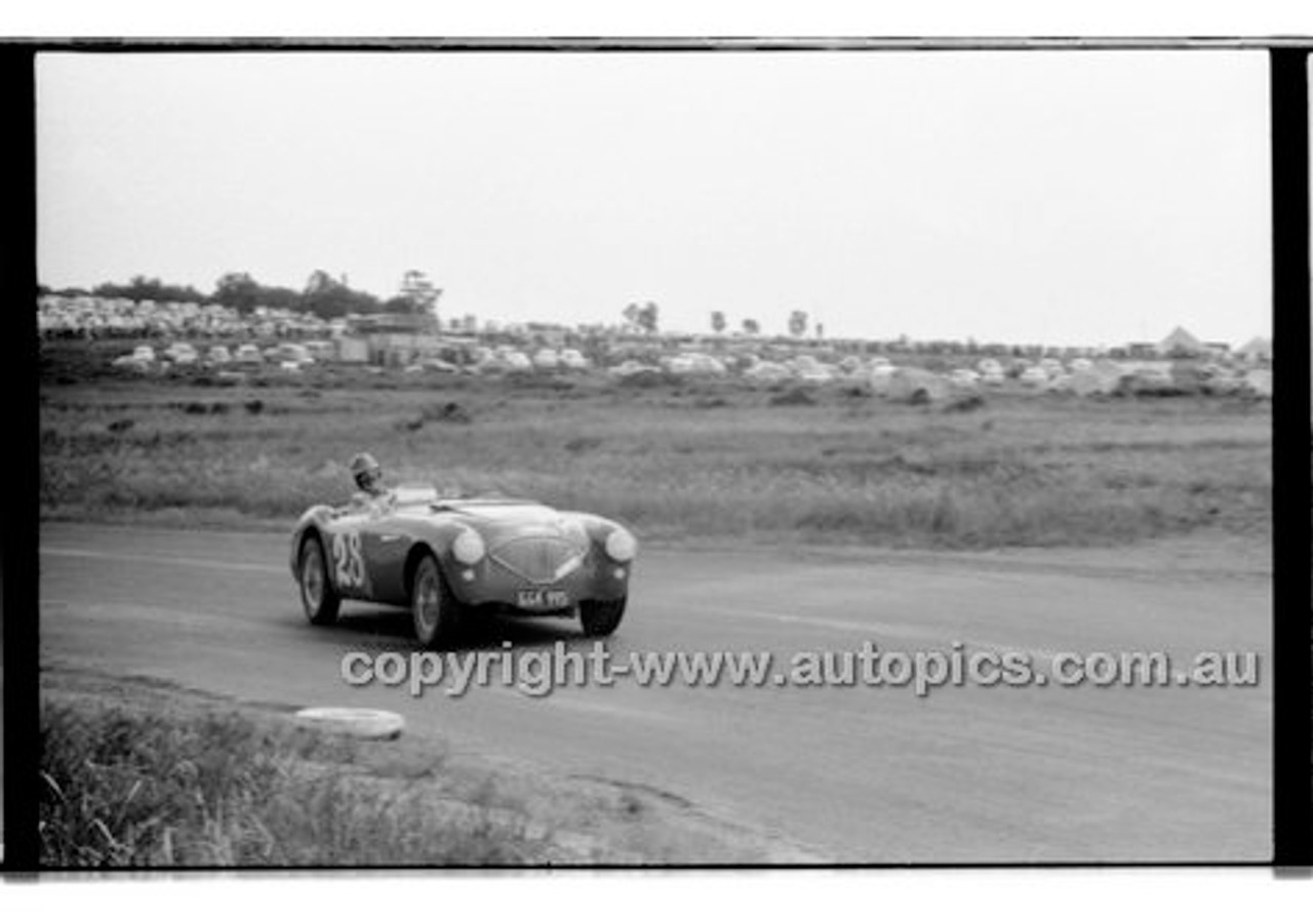 Phillip Island - 13th December  1959 - 59-PD-PI231259-128