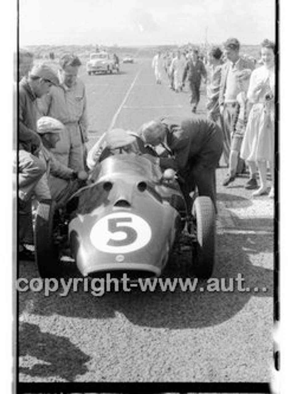 Phillip Island - 13th December  1959 - 59-PD-PI231259-134