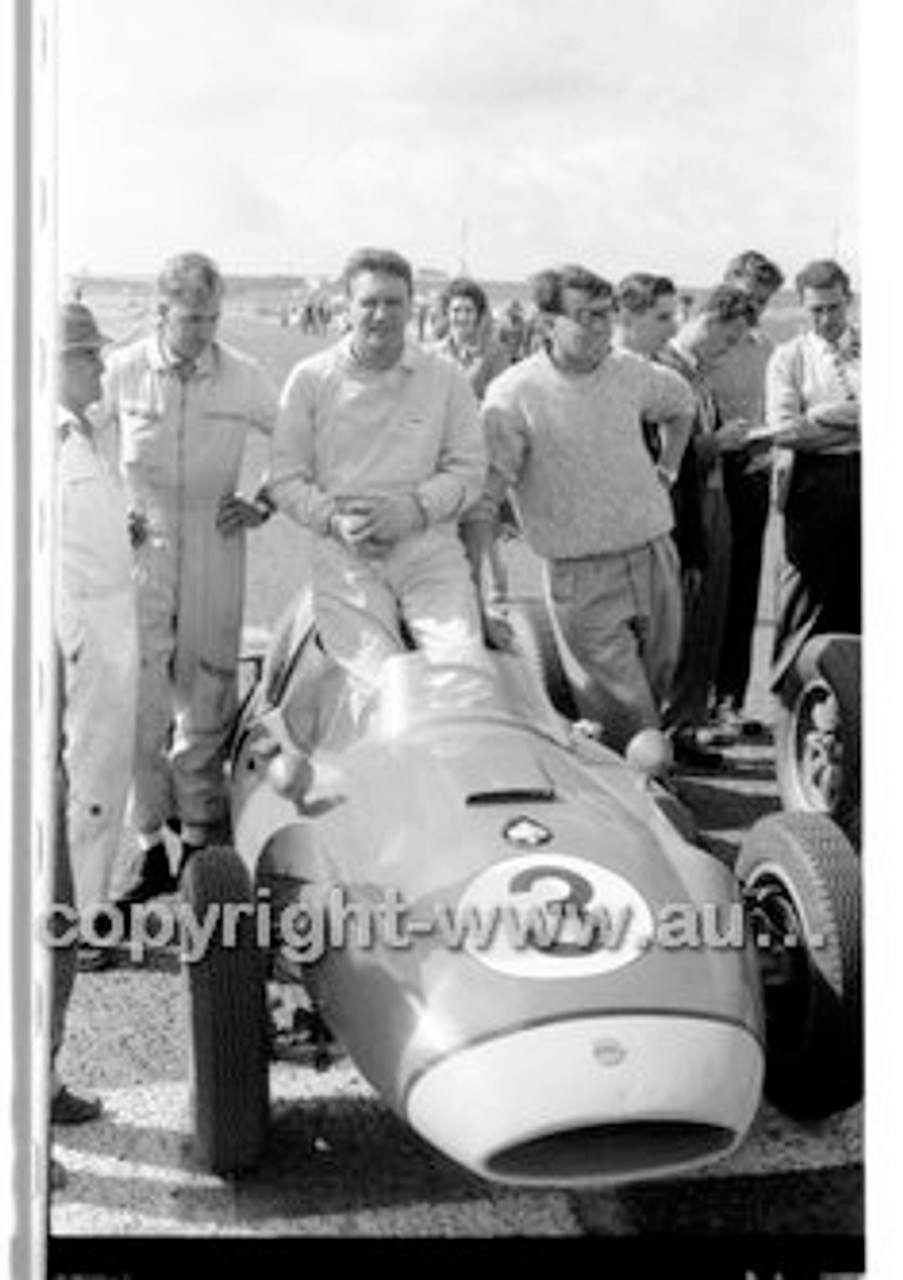 Phillip Island - 13th December  1959 - 59-PD-PI231259-137