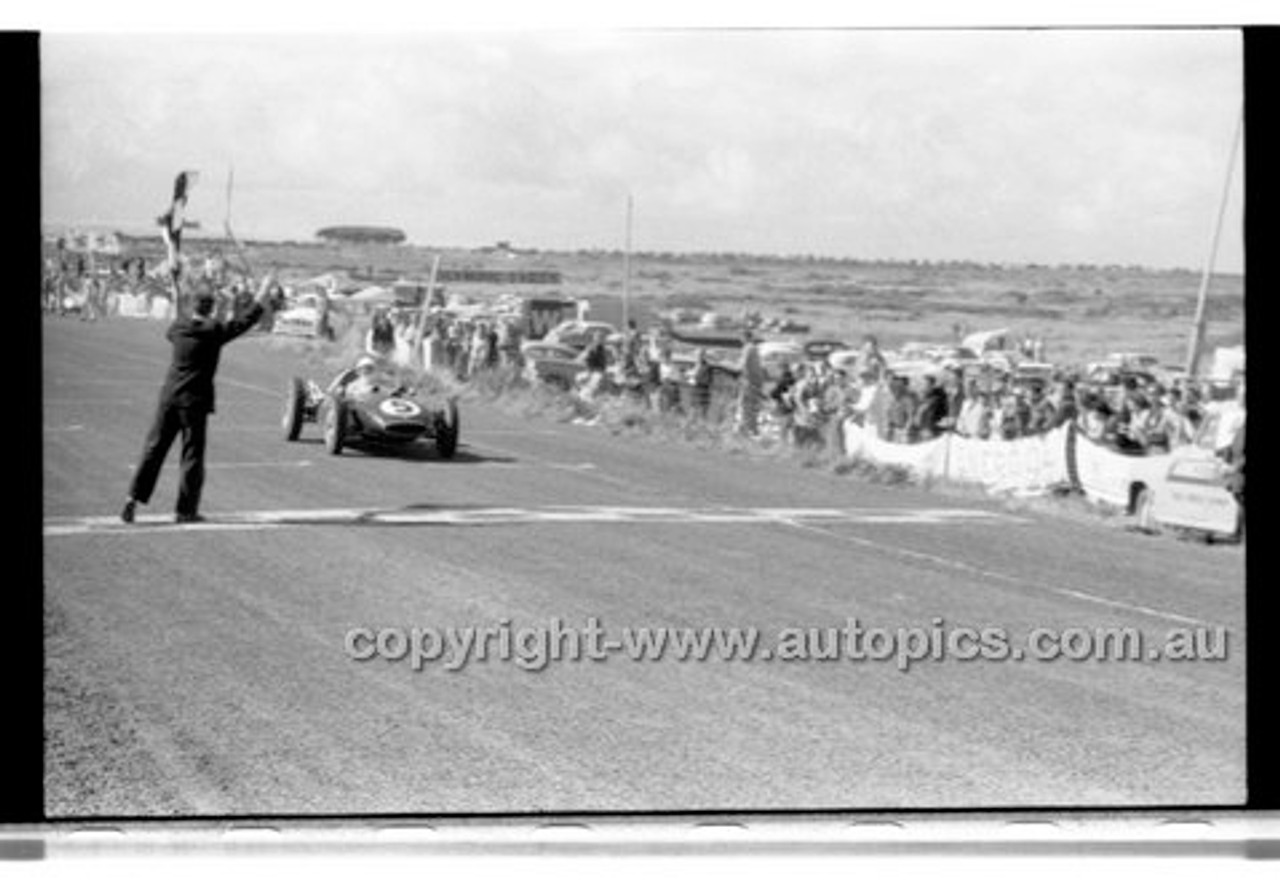 Phillip Island - 13th December  1959 - 59-PD-PI231259-191