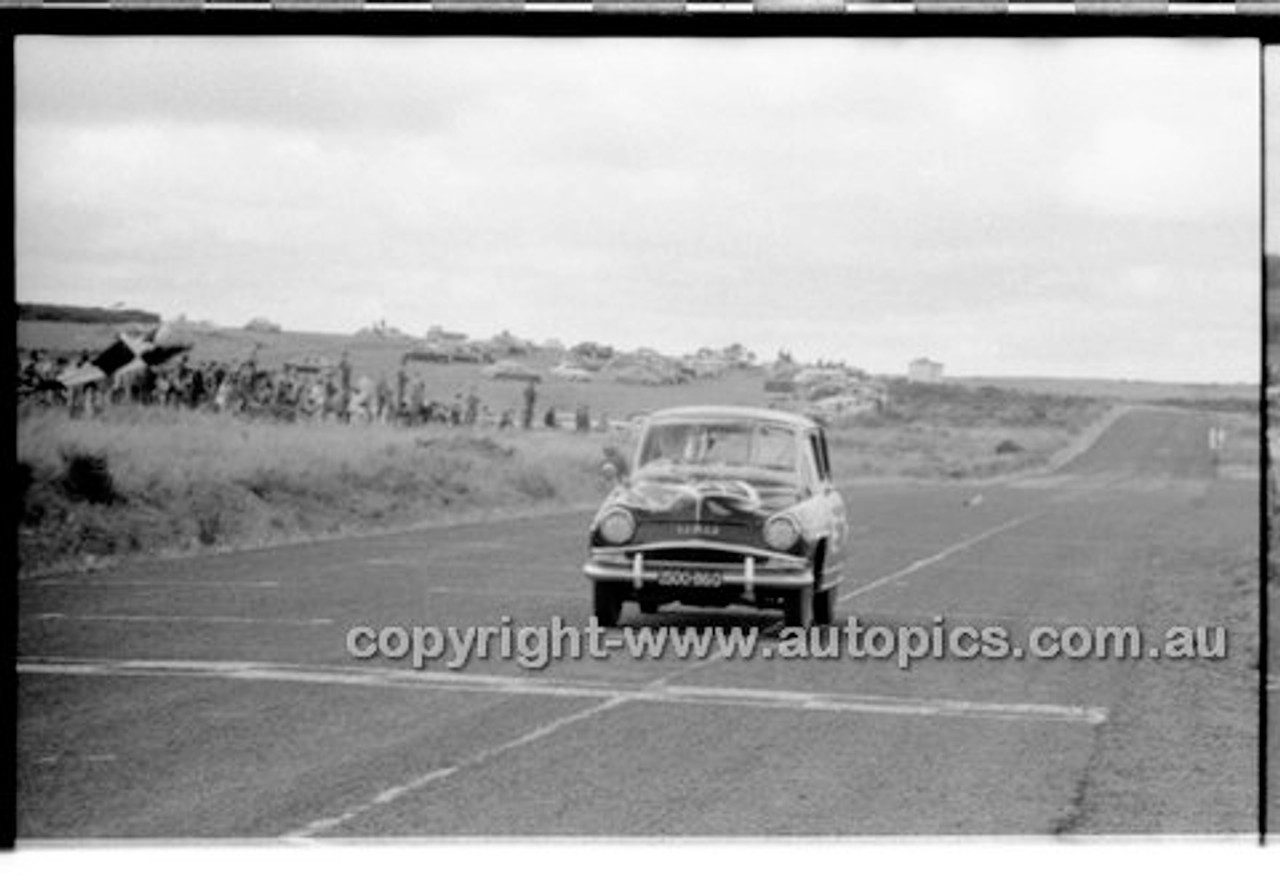 Phillip Island - 13th December  1959 - 59-PD-PI231259-198