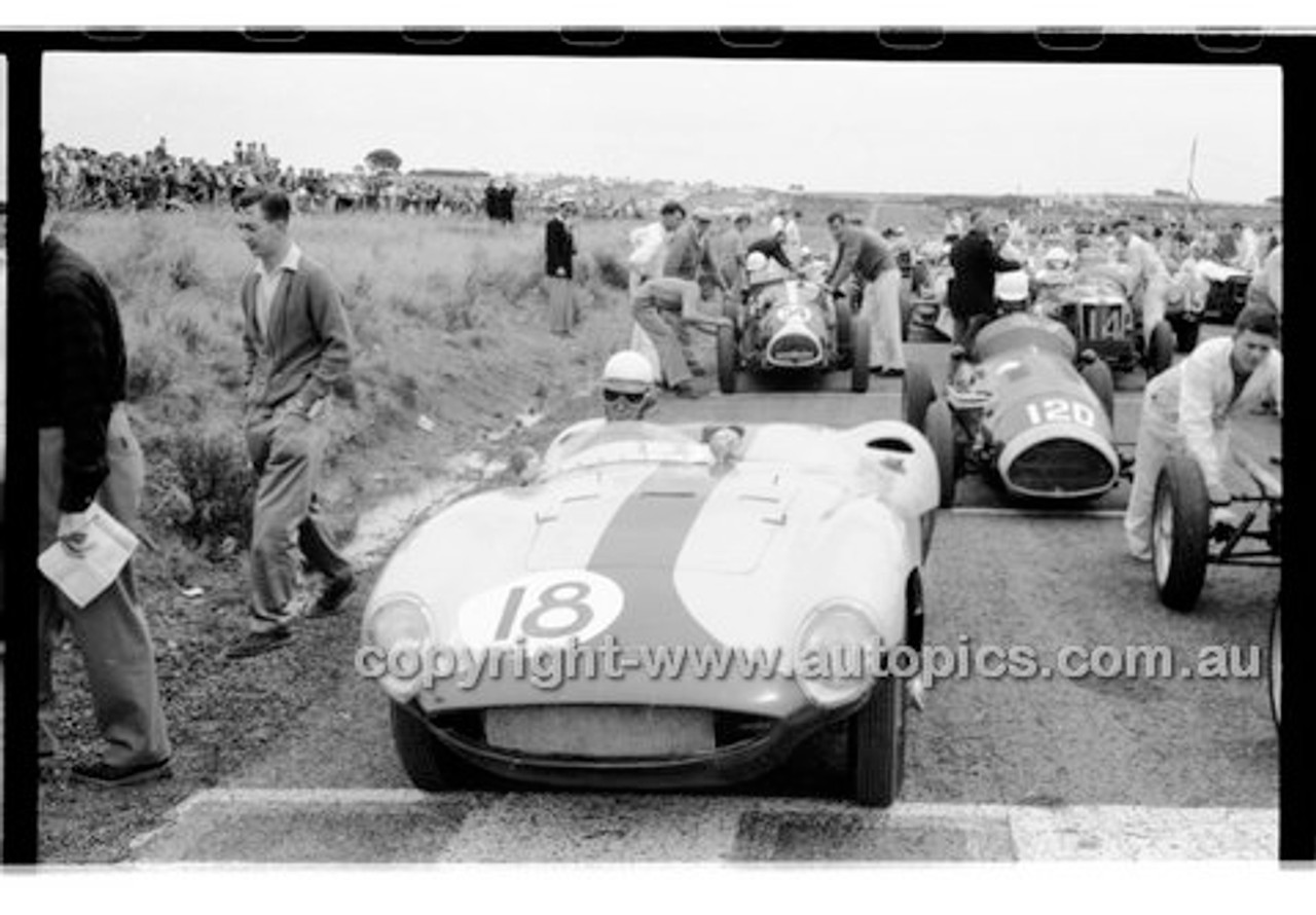 Phillip Island - 13th December  1959 - 59-PD-PI231259-217