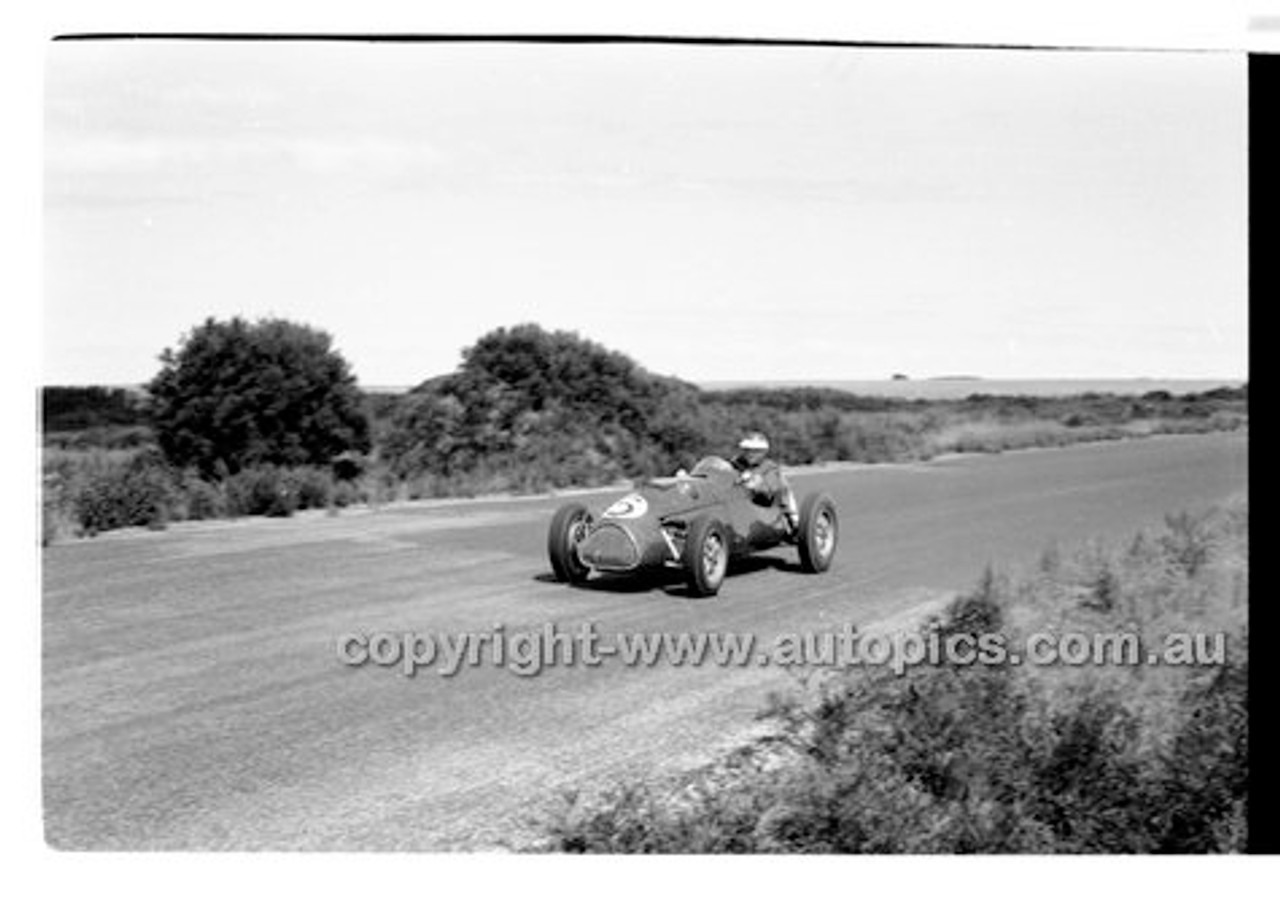 D. Piper, Cooper Bristol - Phillip Island - 14th March 1960 - 60-PD-PI14360-043