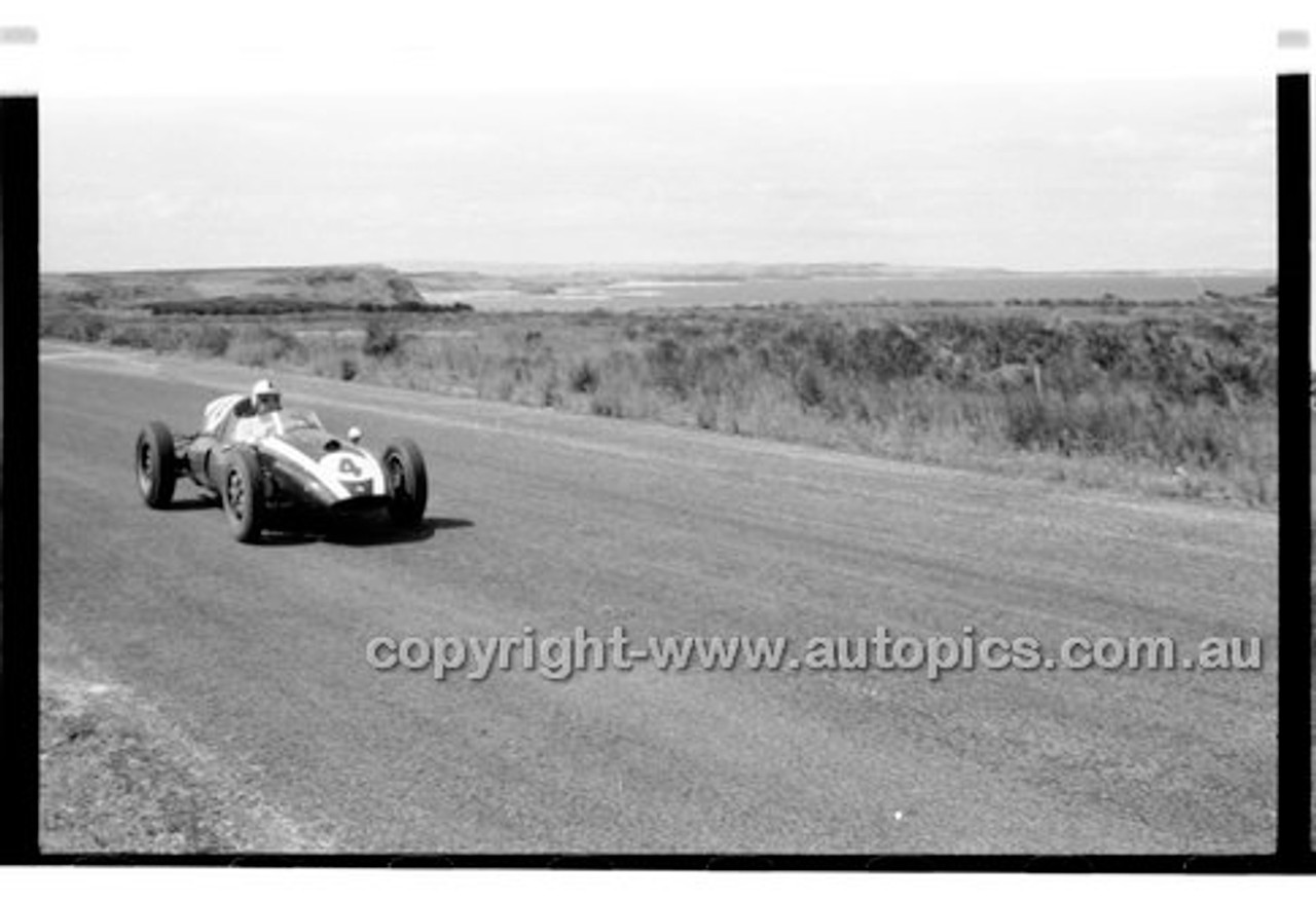 Phillip Island - 14th March 1960 - 60-PD-PI14360-047