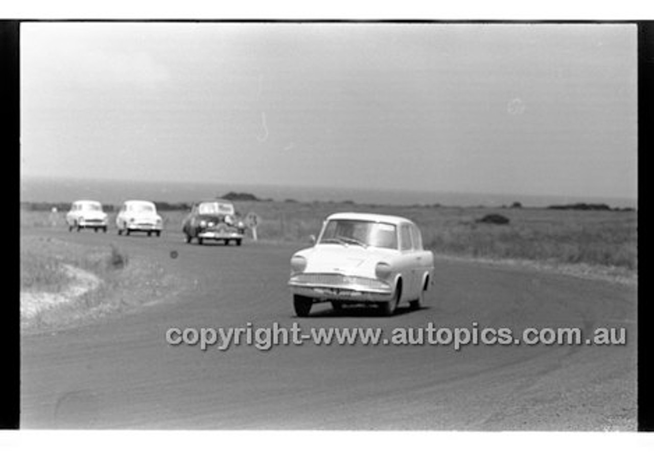 Phillip Island - 12th December 1960 - 60-PD-PI121260-004