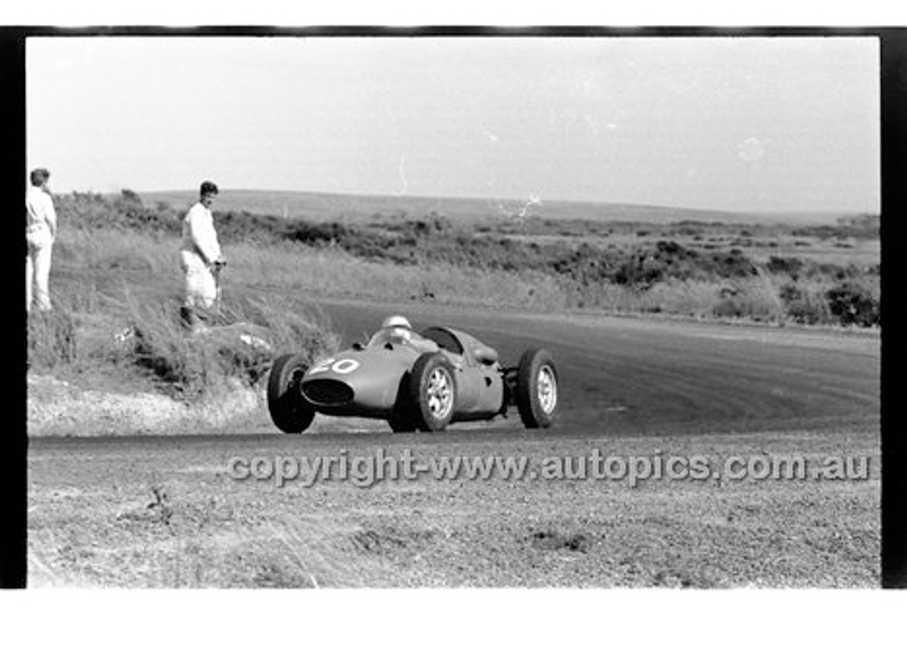 Phillip Island - 12th December 1960 - 60-PD-PI121260-051