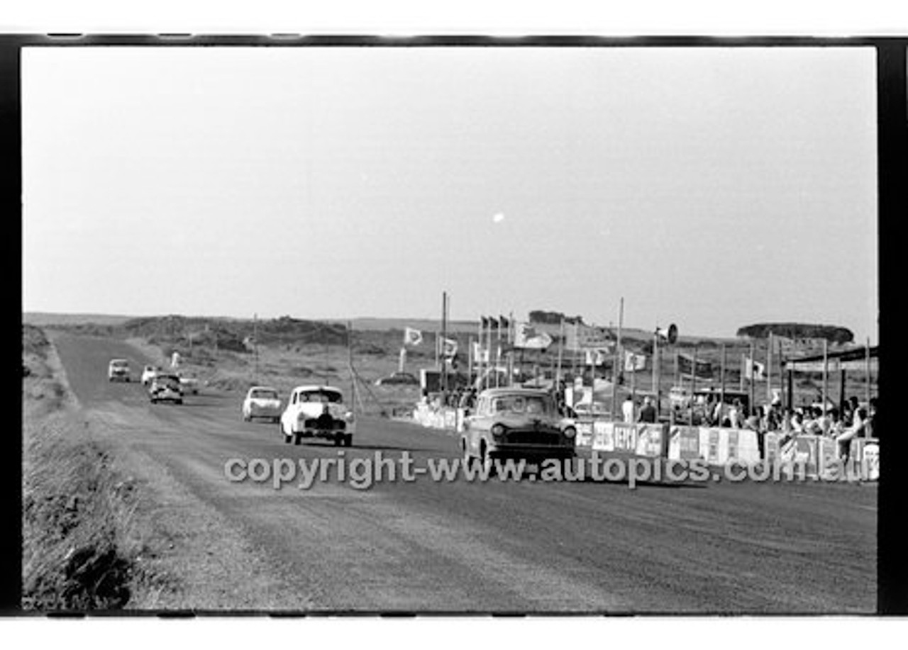 Phillip Island - 12th December 1960 - 60-PD-PI121260-064