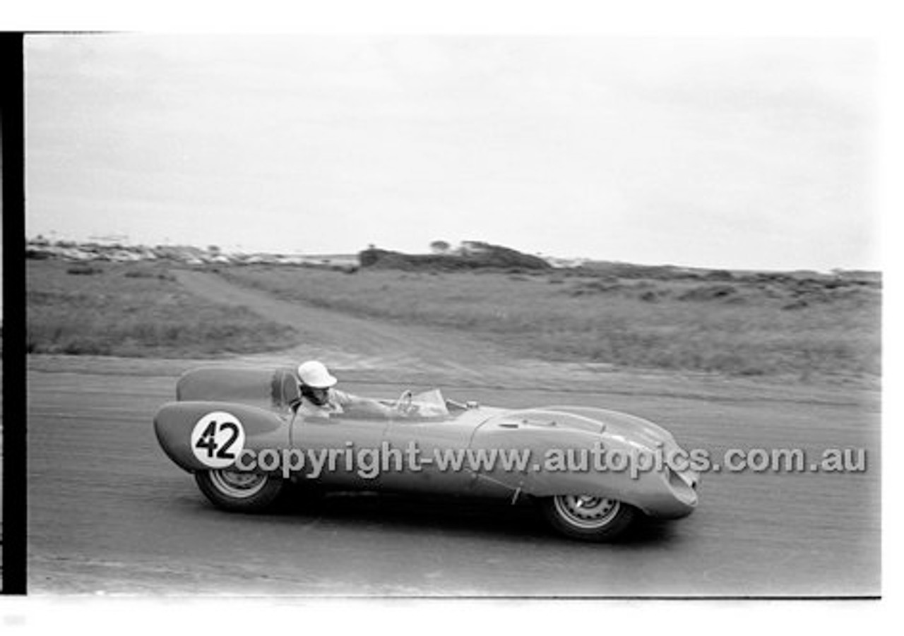 Phillip Island - 12th December 1960 - 60-PD-PI121260-076