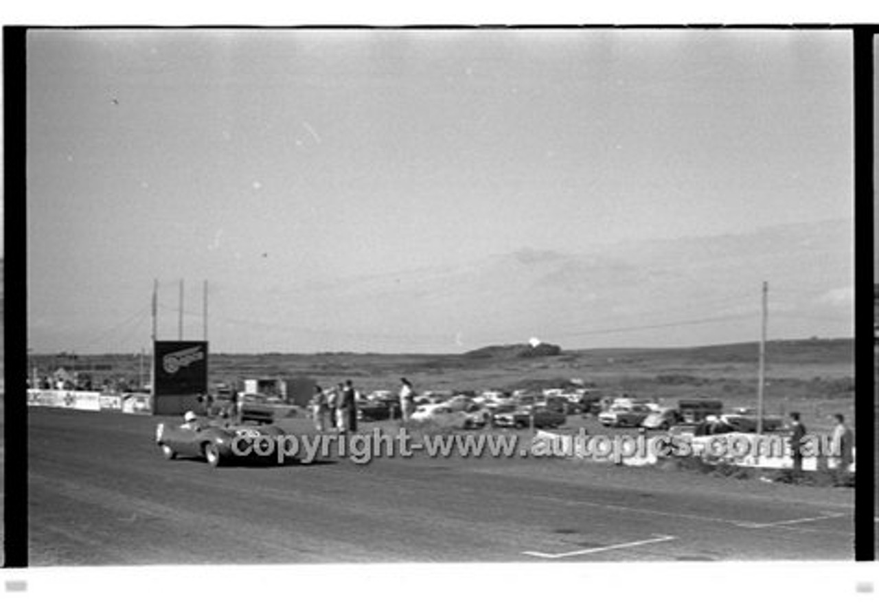 Phillip Island - 12th December 1960 - 60-PD-PI121260-143
