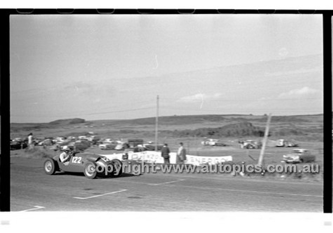 Phillip Island - 12th December 1960 - 60-PD-PI121260-145