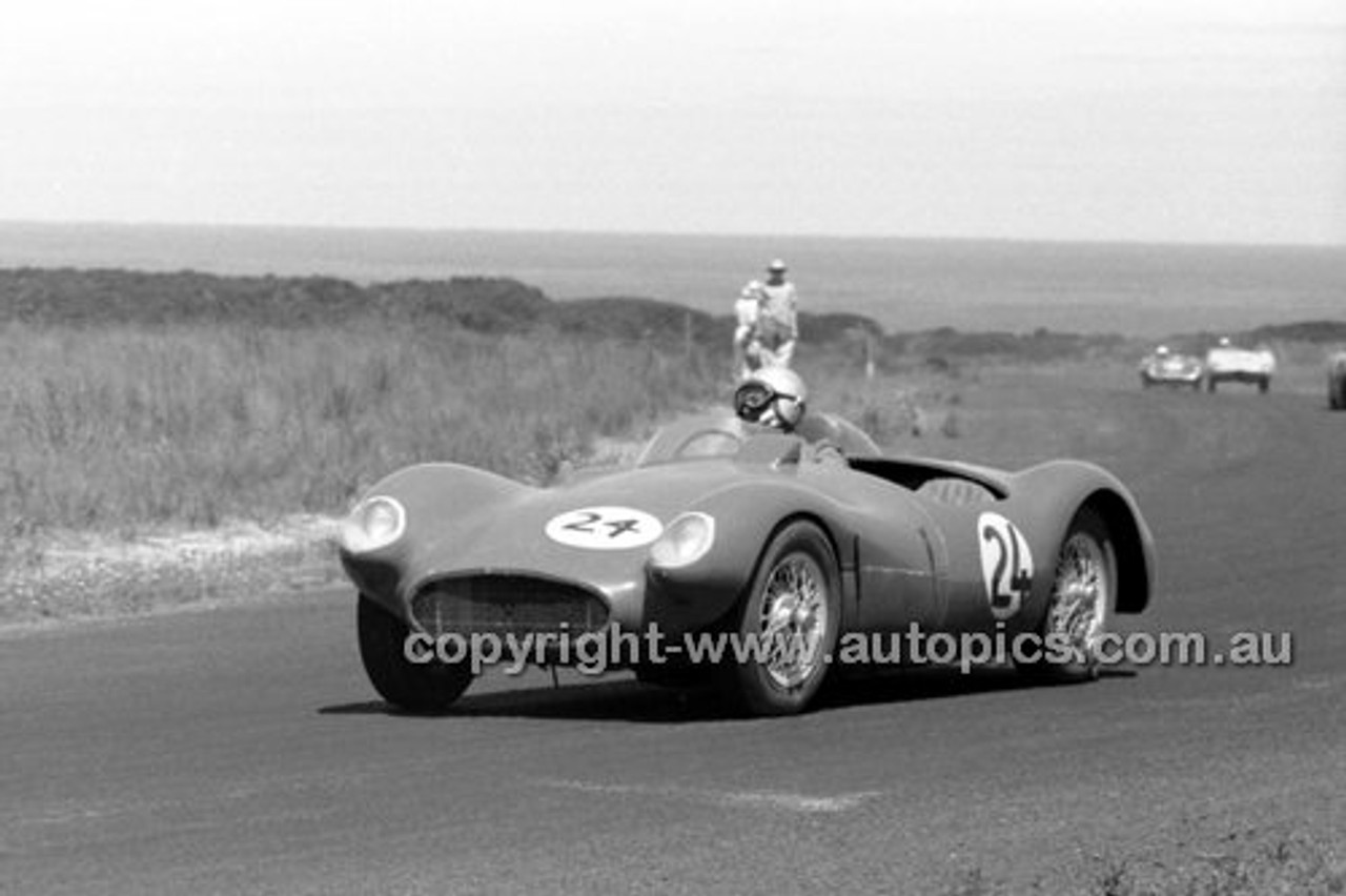 Phillip Island - 12th December 1960 - 60-PD-PI121260-168