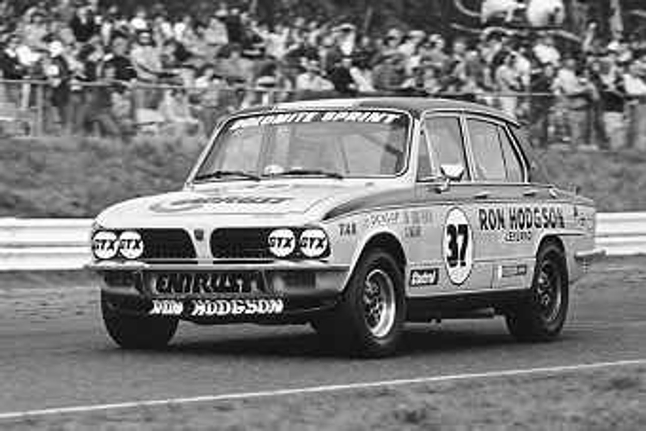 75009 - J. Lang-Peach / G. Moore Leyland Dolomite - Sandown 1975