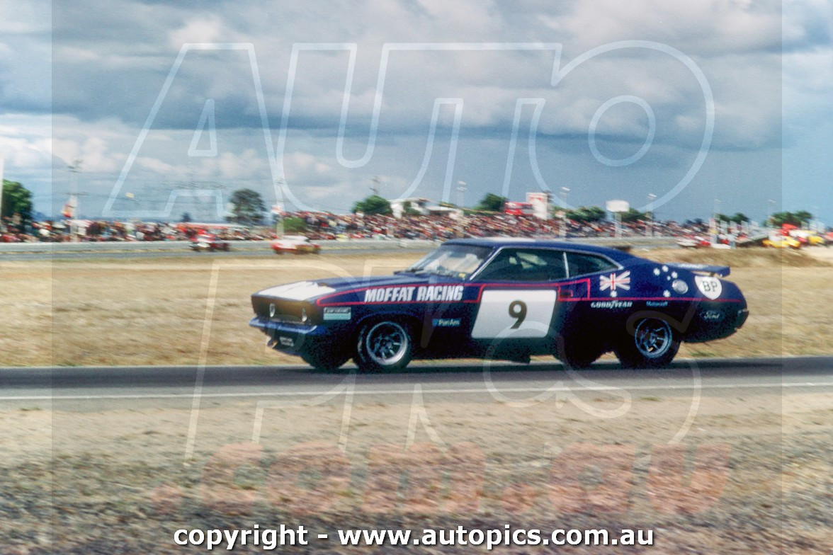 75018 - Allan Moffat, Falcon XBGT, Calder Park Raceway, 1975