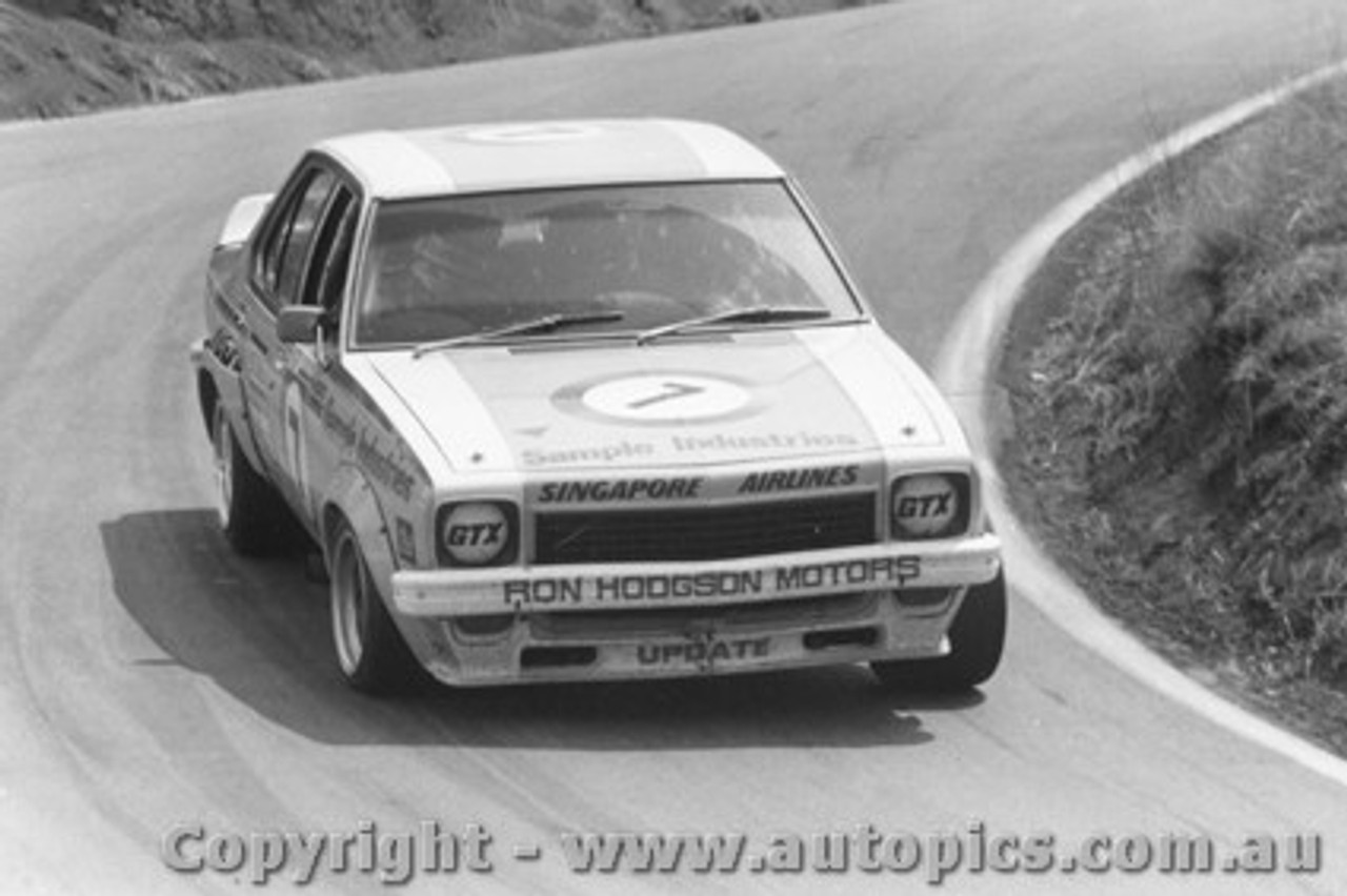 76750  -  B. Morris / J. Fitzpatrick  -  Bathurst 1976 - 1st Outright & Class D Winner - Torana L34 SLR5000