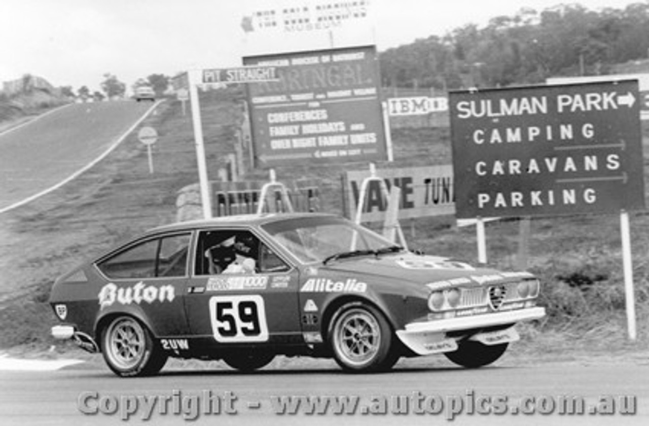 76753 - J. Leffler / R. Carter Alfa Romeo Alfetta GTAM - Bathurst 1976