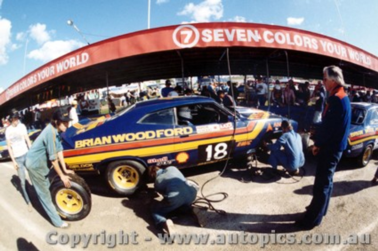 78740  -  M. Carter / G. Lawrance  -  Bathurst 1978 - 3rd Outright  - Ford Falcon XC