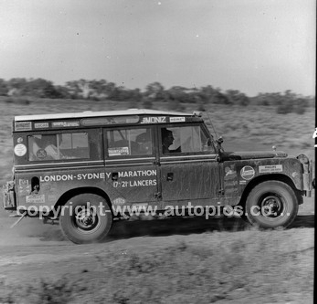 London to Sydney Marathon 1968 - Code - 68-London To Syd-011