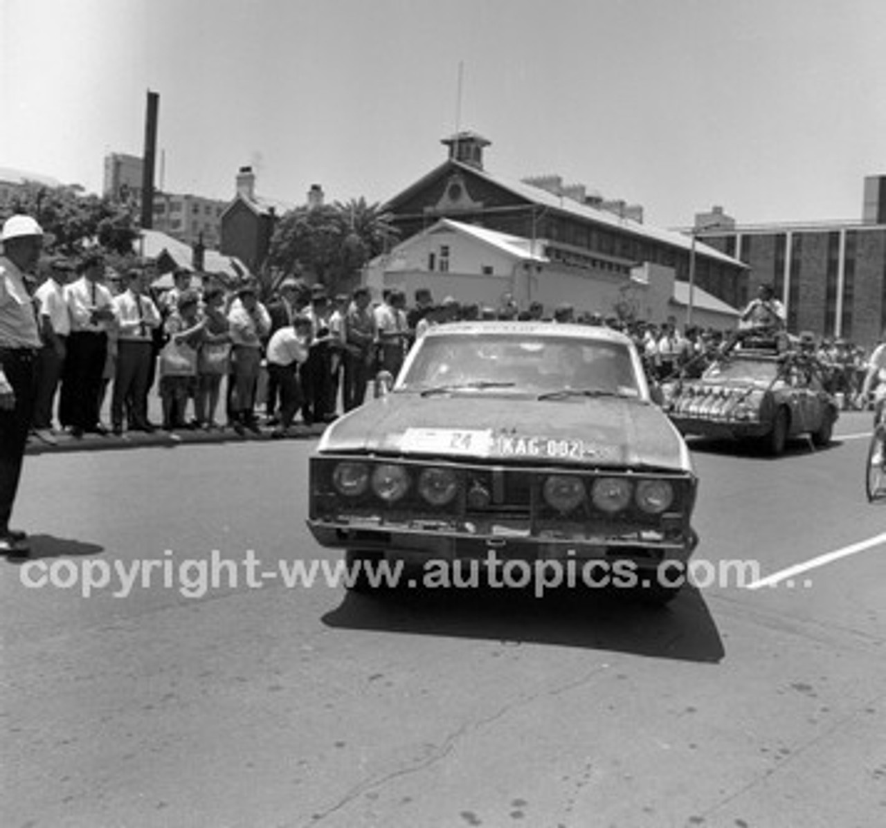 London to Sydney Marathon 1968 - Code - 68-London To Syd-020