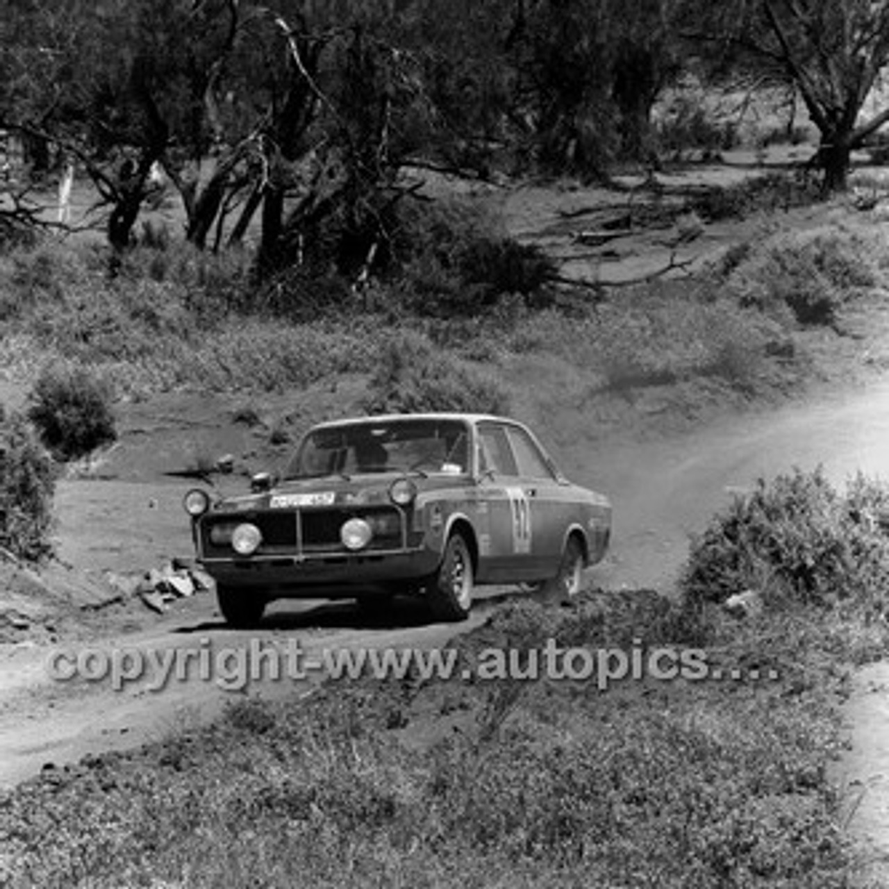 London to Sydney Marathon 1968 - Code - 68-London to Sydn-041