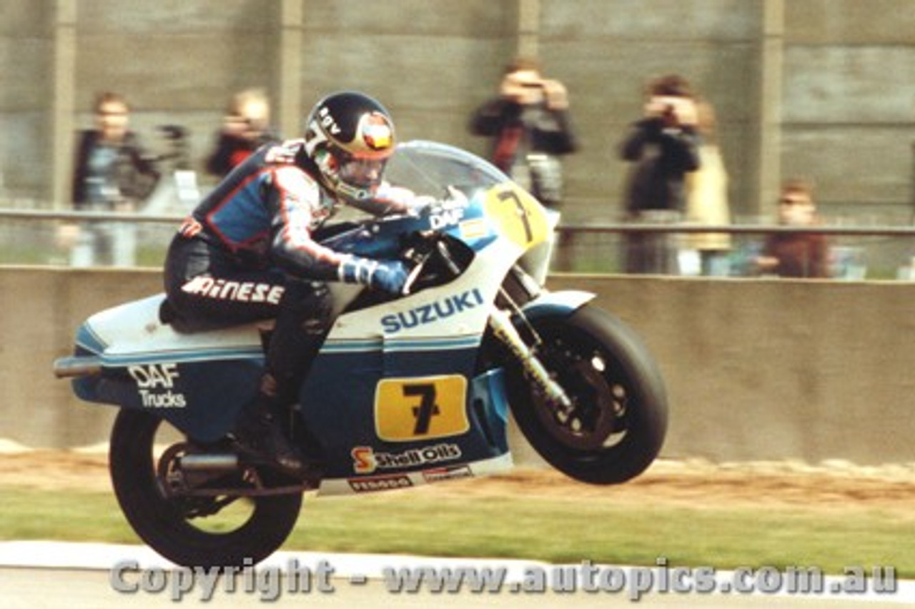 83301 - Barry Sheene  [1950 - 2003]   World 500cc Motorcycle Champion 1976 and 1977