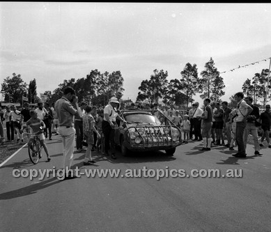 London to Sydney Marathon 1968 - Code - 68-London to Sydn-073