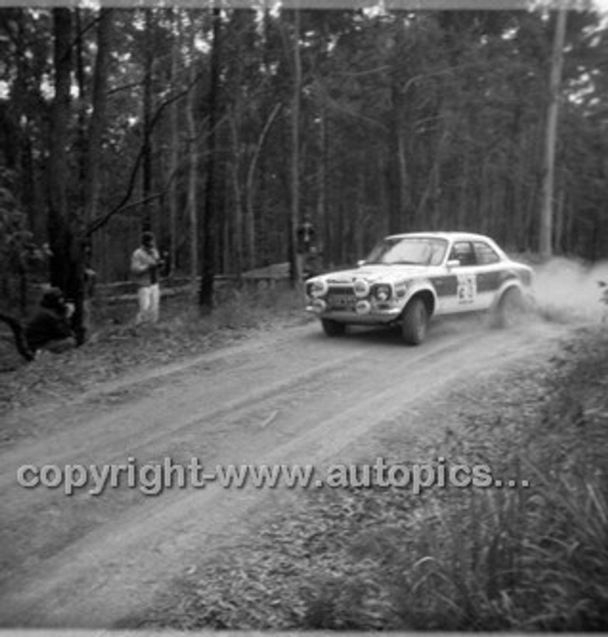 Southern Cross Rally 1975 - Code - 75-T SC61075-018