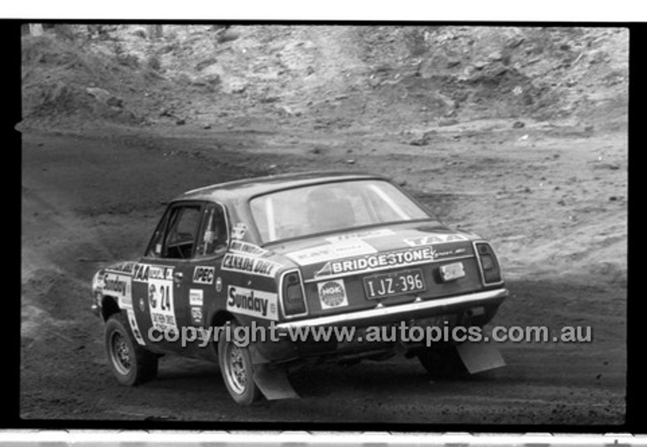 Southern Cross Rally 1977 - Code -77-T81077-062