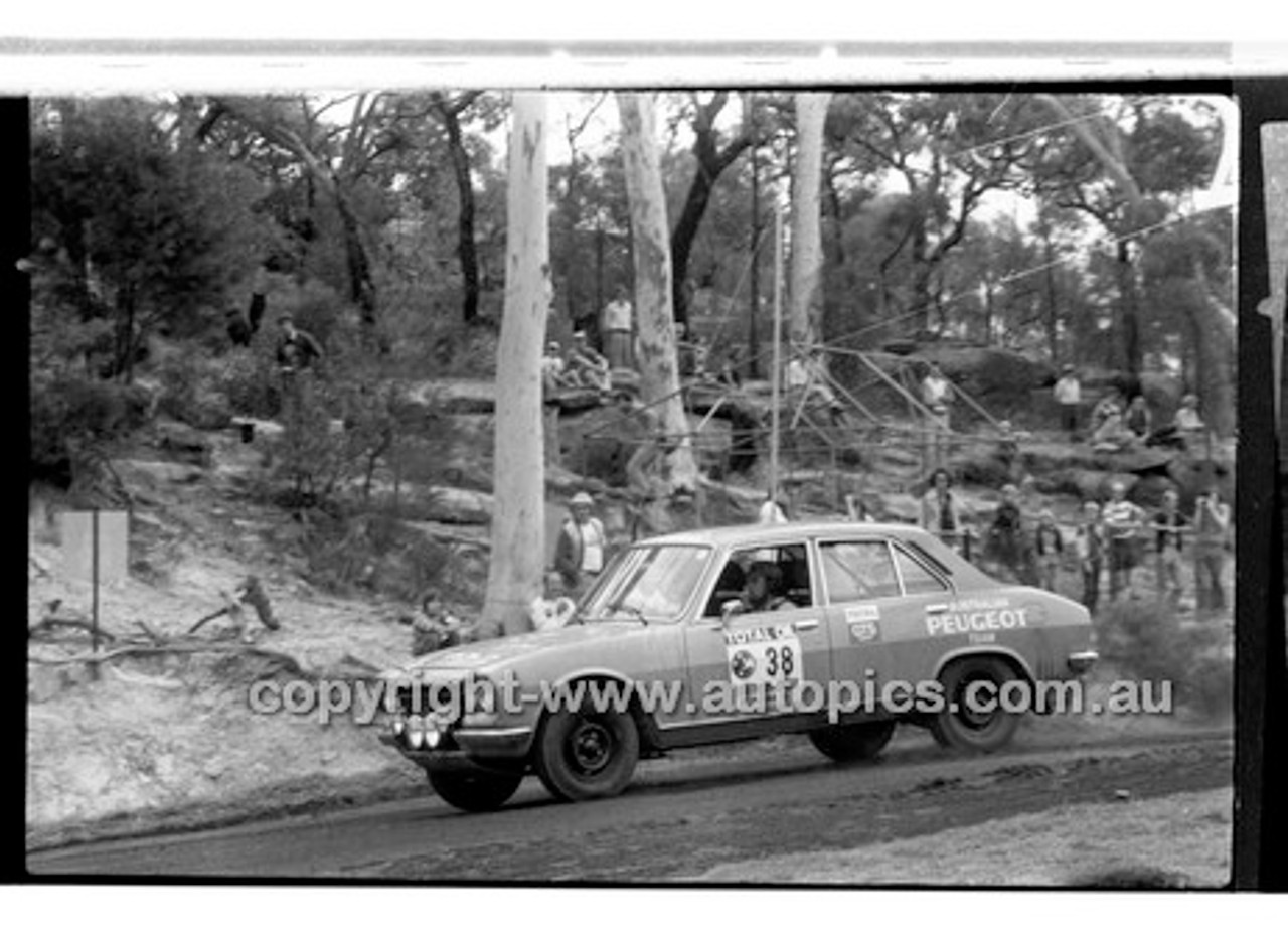 Southern Cross Rally 1977 - Code -77-T81077-117