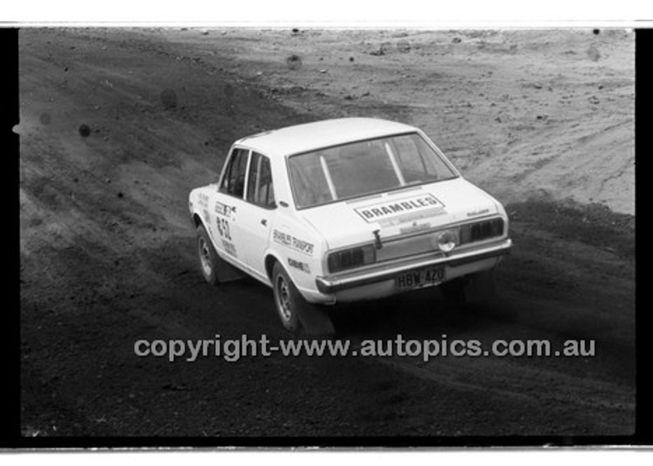 Southern Cross Rally 1977 - Code -77-T81077-504