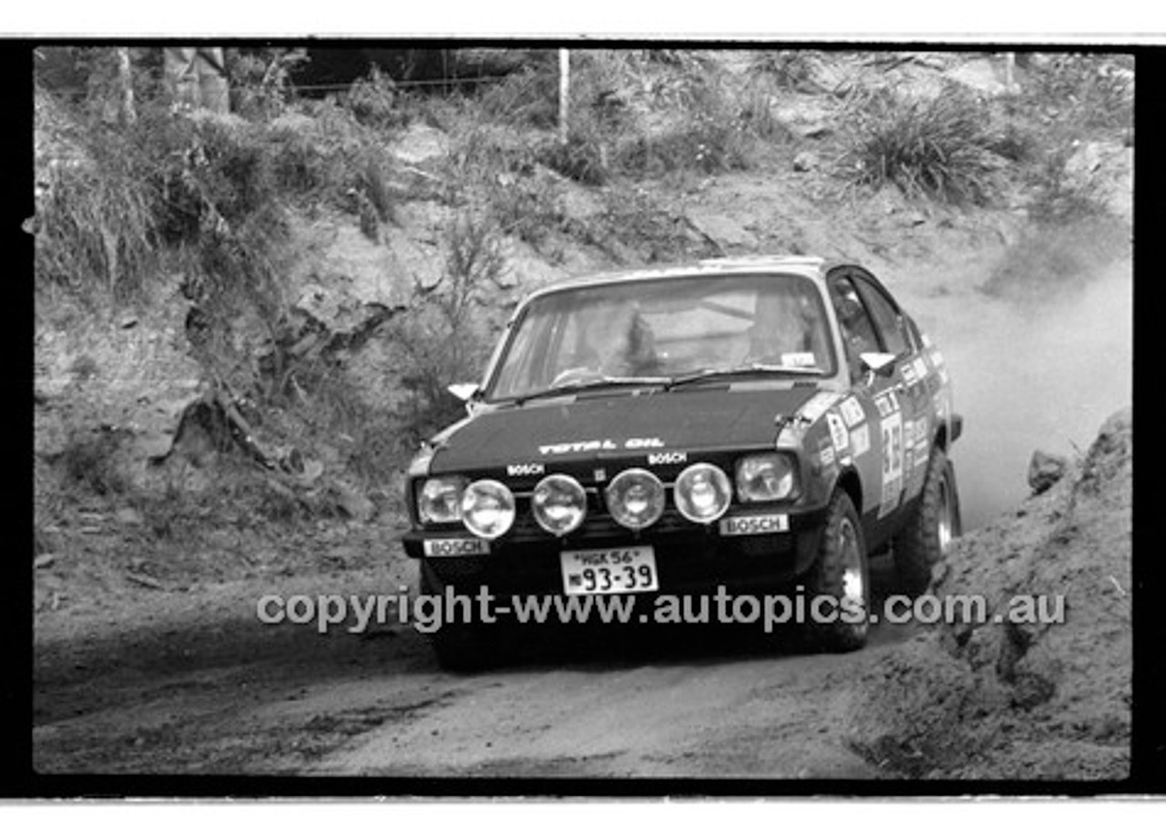 Southern Cross Rally 1977 - Code -77-T81077-520