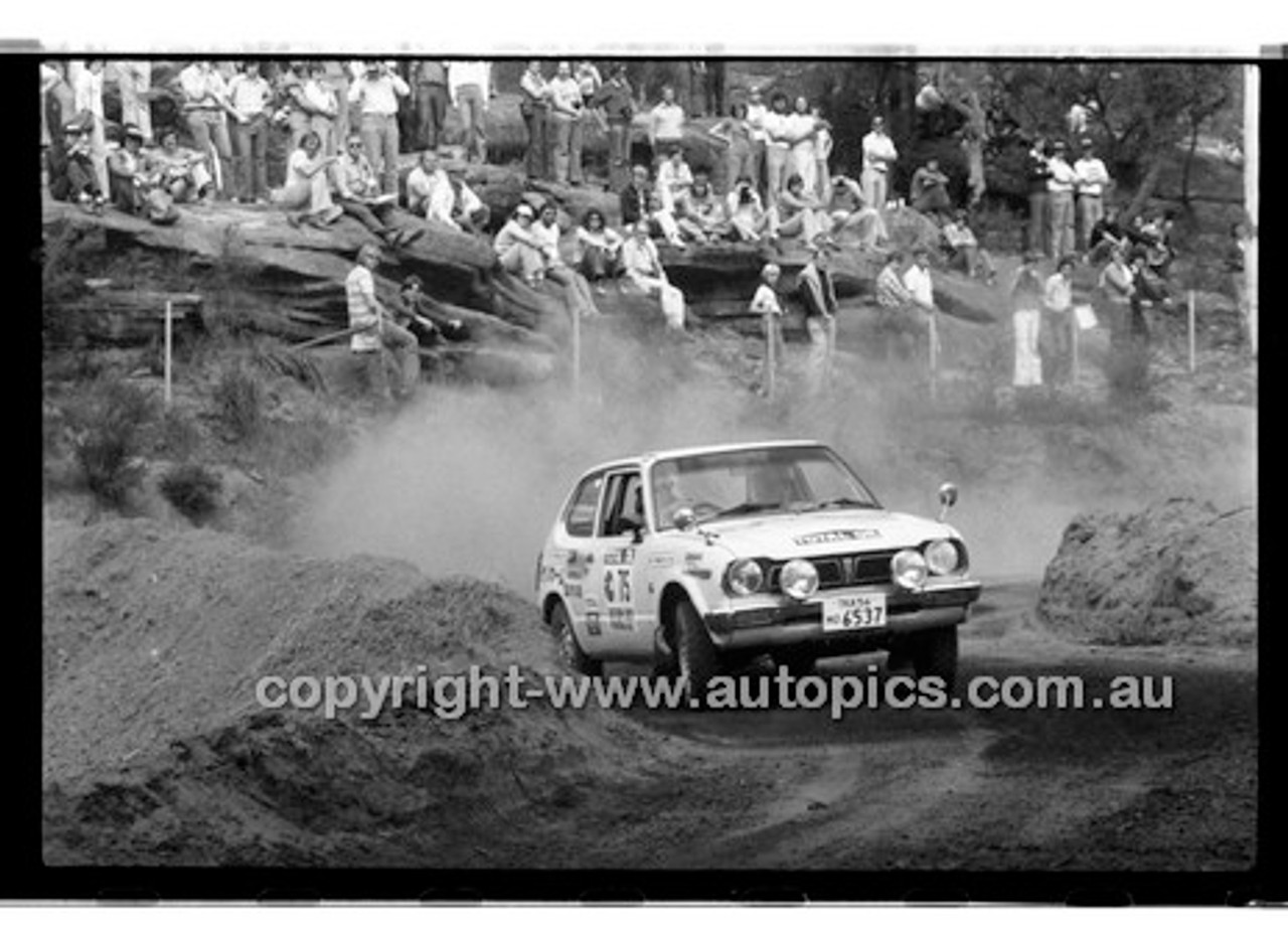 Southern Cross Rally 1977 - Code -77-T81077-528